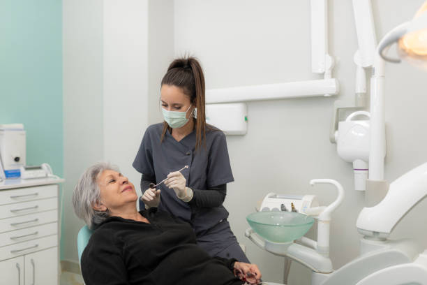 Best Same-Day Emergency Dentist in Oakwood Hls, IL